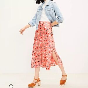 LOFT Daisy Print Midi Skirt Satin Orange Side Slit Mid Rise Womens Size M
